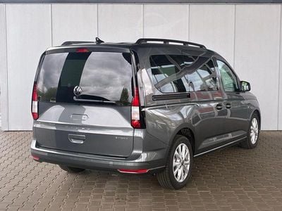 Second-hand VW Caddy Maxi Life 150 CP (110 kW) 2025 Gri Monovolum