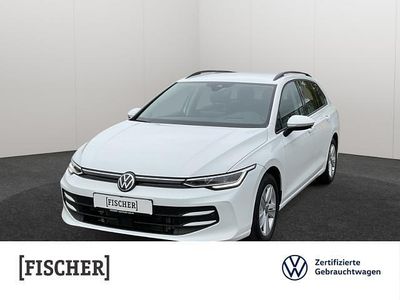 Gebraucht VW Golf VIII Life 150 PS (110 kW) 2024 Weiss Kombi