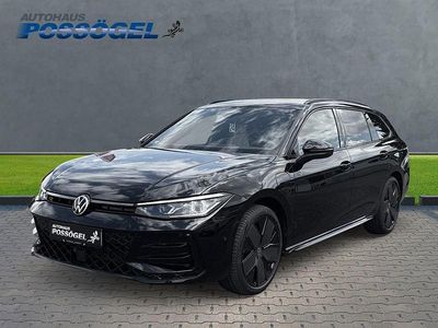 Gebraucht VW Passat R-line 177 PS (130 kW) 2024 Grenadillschwarz metallic (metallic) Kombi
