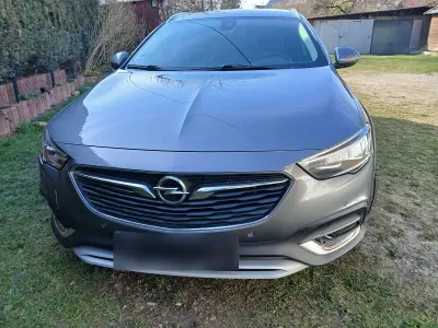 Gebraucht Opel Insignia Exklusiv 170 PS (125 kW) 2018 Grau Limousine