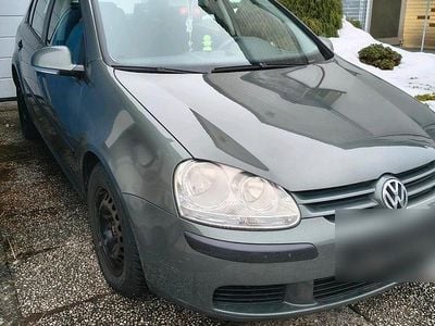 Gebraucht VW Golf V 75 PS (55 kW) 2004 Grau Kleinwagen