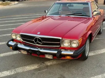 Używany Mercedes 560 231 KM (169 kW) 1986 Czerwony Kabriolet