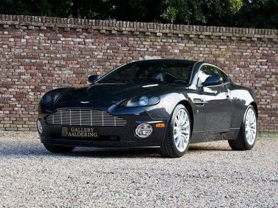 Schwarz Gebraucht 2003 Aston Martin Vanquish | 69.500 €