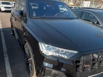 Second-hand Audi SQ7 Advanced 435 CP (319 kW) 2020 Negru SUV