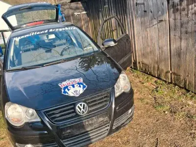 Gebraucht VW Polo Trendline 69 PS (50 kW) 2005 Schwarz Kleinwagen