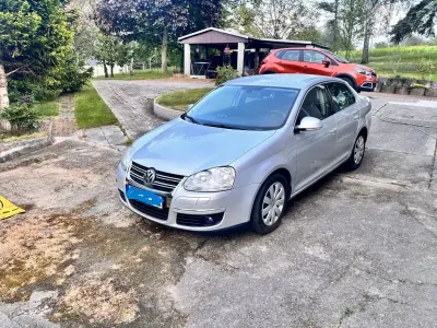 Brugt VW Jetta 102 HK (75 kW) 2006 Grå Sedan