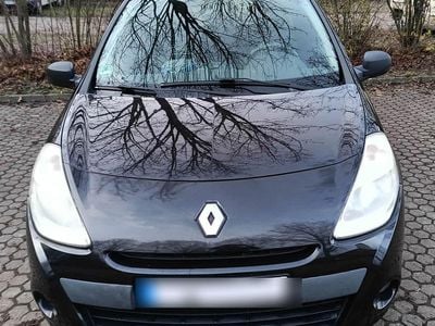 Gebraucht Renault Clio II 75 PS (55 kW) 2011 Schwarz Kleinwagen