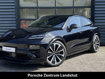 Gebraucht Porsche Macan Turbo 469 kW (639 PS) 2024 Tiefschwarzmetallic SUV
