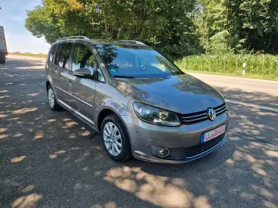 Gebraucht VW Touran Highline 105 PS (77 kW) 2010 Grau Van / Kleinbus