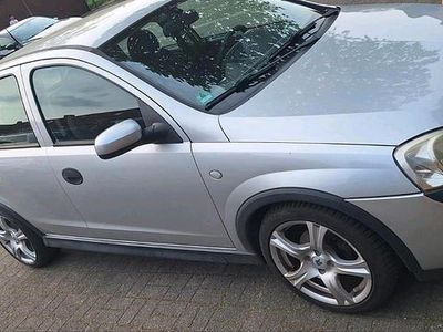 Usata Opel Corsa 75 CV (55 kW) 2003 Argento Utilitaria