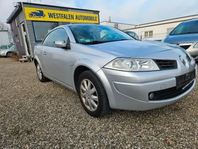 Gebraucht Renault Mégane Cabriolet Avantage 111 PS (81 kW) 2008 Grau Cabrio