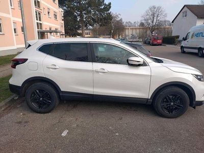 Gebraucht Nissan Qashqai 116 PS (85 kW) 2017 Weiß SUV
