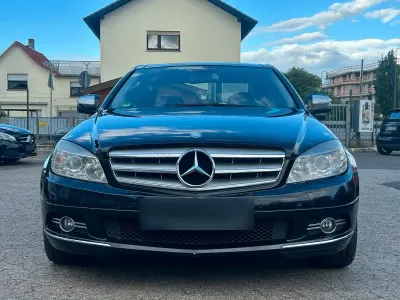 Gebraucht Mercedes 180 156 PS (114 kW) 2007 Schwarz Limousine