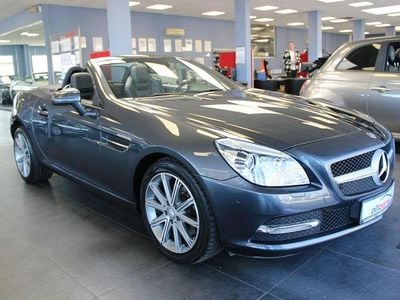 Gebraucht Mercedes SLK250 204 PS (150 kW) 2013 Grau Cabrio