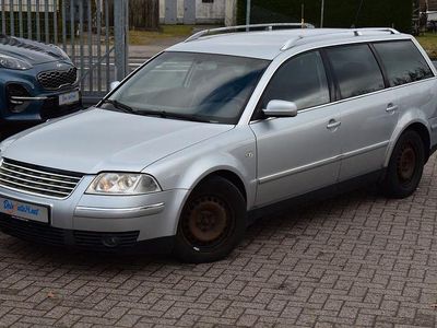Second-hand VW Passat 131 CP (96 kW) 2003 Argintiu Break