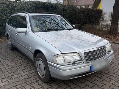 Gebraucht Mercedes 230 150 PS (110 kW) 1996 Silber Kombi