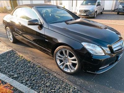 Mercedes E200