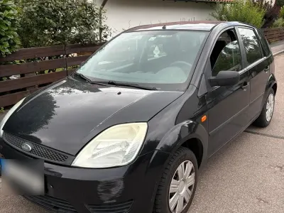 Gebraucht Ford Fiesta 60 PS (44 kW) 2005 Schwarz Kleinwagen