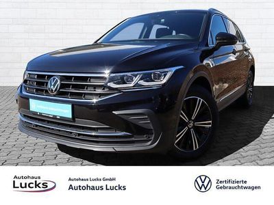 Schwarz (deep black perleffekt) Gebraucht 2023 VW Tiguan Move SUV | 33.967 € (Teuer)