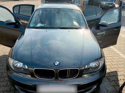 Gebraucht BMW 116 122 PS (89 kW) 2007 Grau Kleinwagen