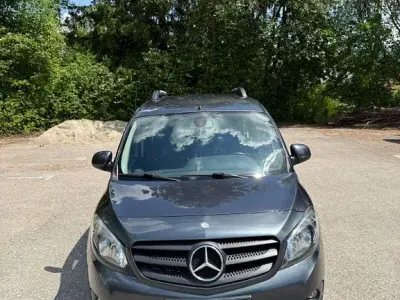 Gebraucht Mercedes Citan 111 Edition 110 PS (80 kW) 2018 Grau Kombi