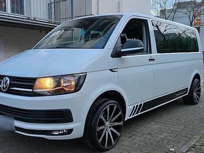 VW Caravelle
