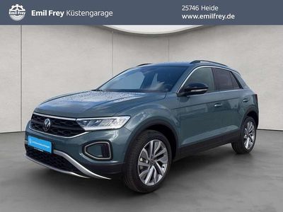Second-hand VW T-Roc Goal 150 CP (110 kW) 2024 Albastru SUV