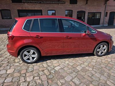 Gebraucht VW Golf Sportsvan Highline 125 PS (91 kW) 2016 Rot Van / Kleinbus