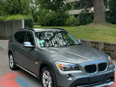 Gebraucht BMW X1 143 PS (105 kW) 2012 Grau SUV