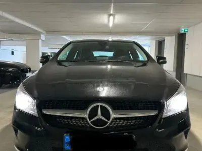 Gebraucht Mercedes CLA180 Shooting Brake