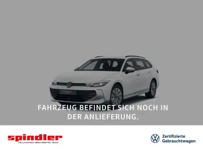 Gebraucht VW Passat Basis 204 PS (150 kW) 2025 Pure white Kombi