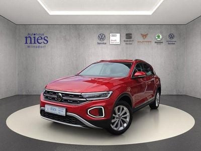 Rot Gebraucht 2024 VW T-Roc IQ Drive SUV | 27.990 € (Guter Preis)