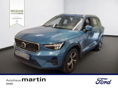 Gebraucht Volvo XC40 Plus 163 PS (119 kW) 2023 Fjord blue SUV