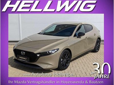 Neu Mazda 3 Homura-Line 140 PS (102 kW) 2025 Zircon sand metallic Limousine
