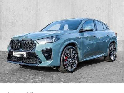 Grün Gebraucht 2024 BMW X2 Luxury Line SUV | 38.995 € (Guter Preis)