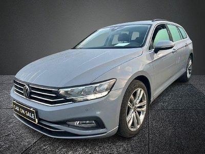 Grau Gebraucht 2023 VW Passat Business Kombi | 23.990 € (Etwas zu teuer)