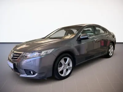 Gebraucht Honda Accord 156 PS (114 kW) 2012 Grau Limousine