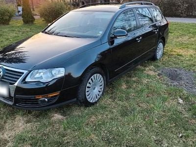 Usata VW Passat 110 CV (80 kW) 2009 Nero Station wagon