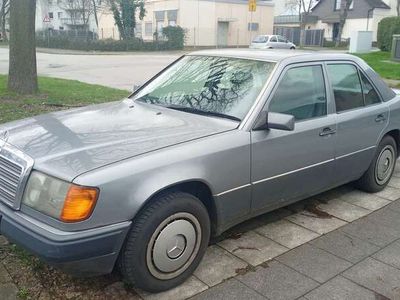 gebraucht Mercedes 200 200D