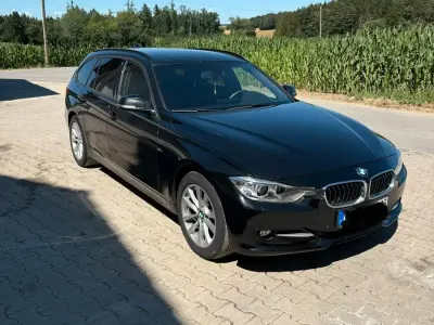 Gebraucht BMW 318 Sport Line 143 PS (105 kW) 2013 Schwarz Kombi