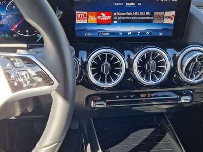 Mercedes GLA200