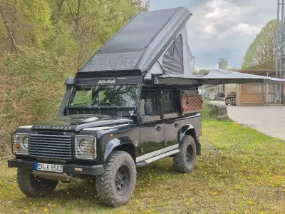 Gebraucht Land Rover Defender 122 PS (89 kW) 2008 Schwarz Kombi