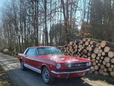 Occasion Ford V8 200 ch (147 kW) 1966 Rouge Coupé