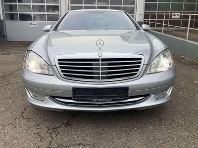 Usata Mercedes S500 387 CV (284 kW) 2007 Argento Berlina