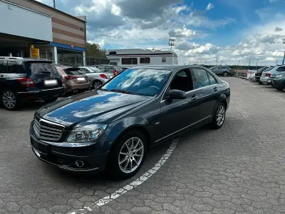 Gebraucht Mercedes C200 184 PS (135 kW) 2010 Grau Limousine