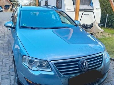 Gebraucht VW Passat Comfortline 150 PS (110 kW) 2006 Blau Kombi