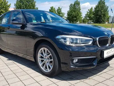 Gebraucht BMW 116 116 PS (85 kW) 2015 Schwarz Kleinwagen