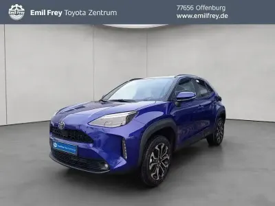 Neu Toyota Yaris Team 131 PS (96 kW) 2026 Blau Kleinwagen