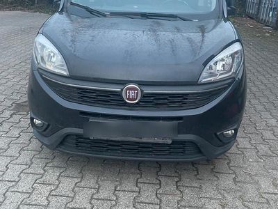 Gebraucht Fiat Doblò 2017 Schwarz Van / Kleinbus