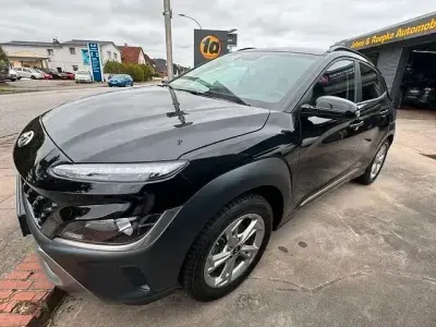 Gebraucht Hyundai Kona Trend 141 PS (103 kW) 2023 Schwarz SUV